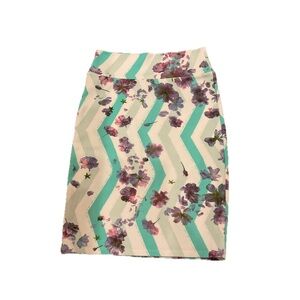 LuLaRoe Floral Chevron Pencil Skirt - Cream and Teal Purple Floral Cassie